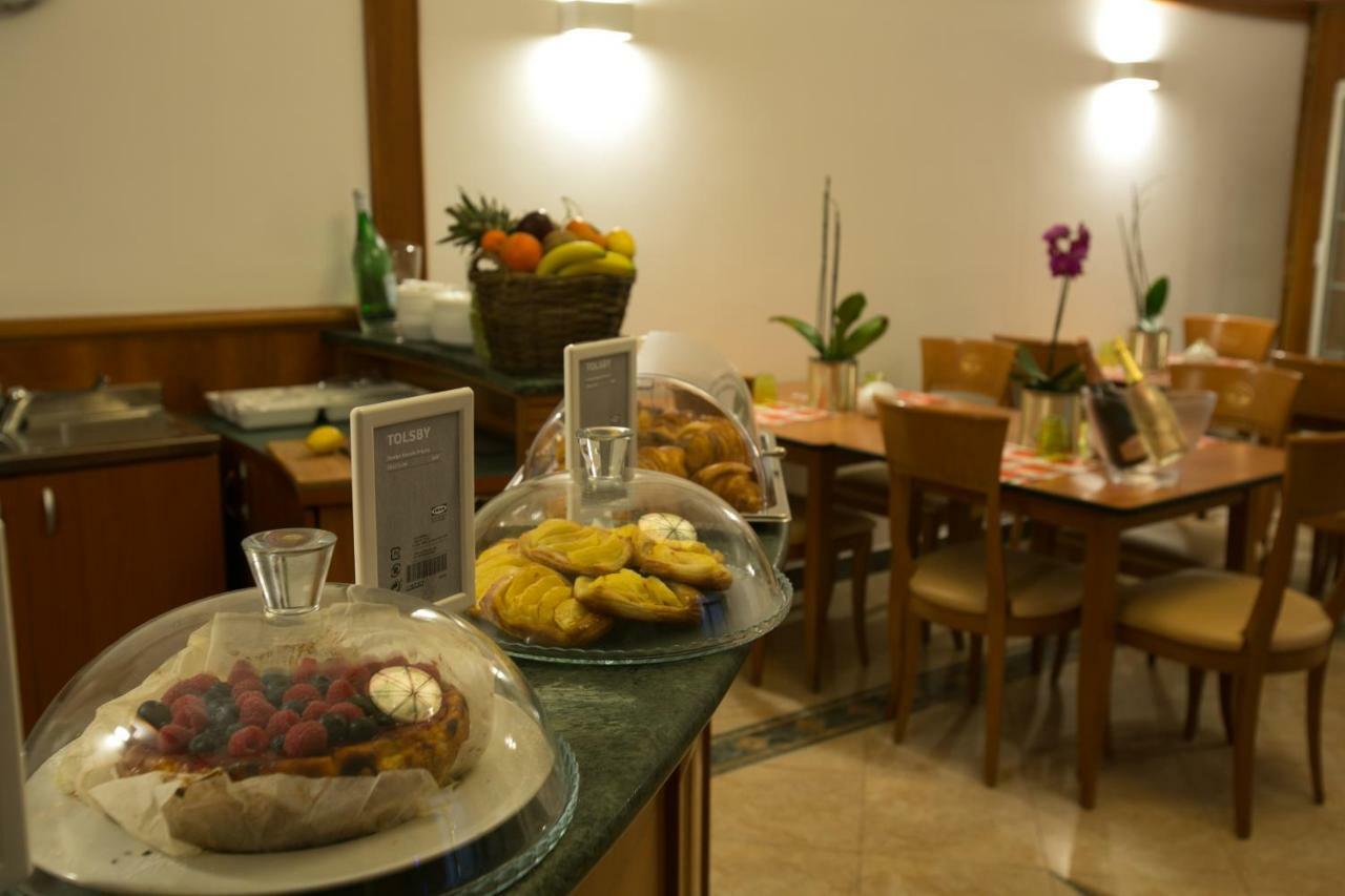 Hotel Бишелье Экстерьер фото